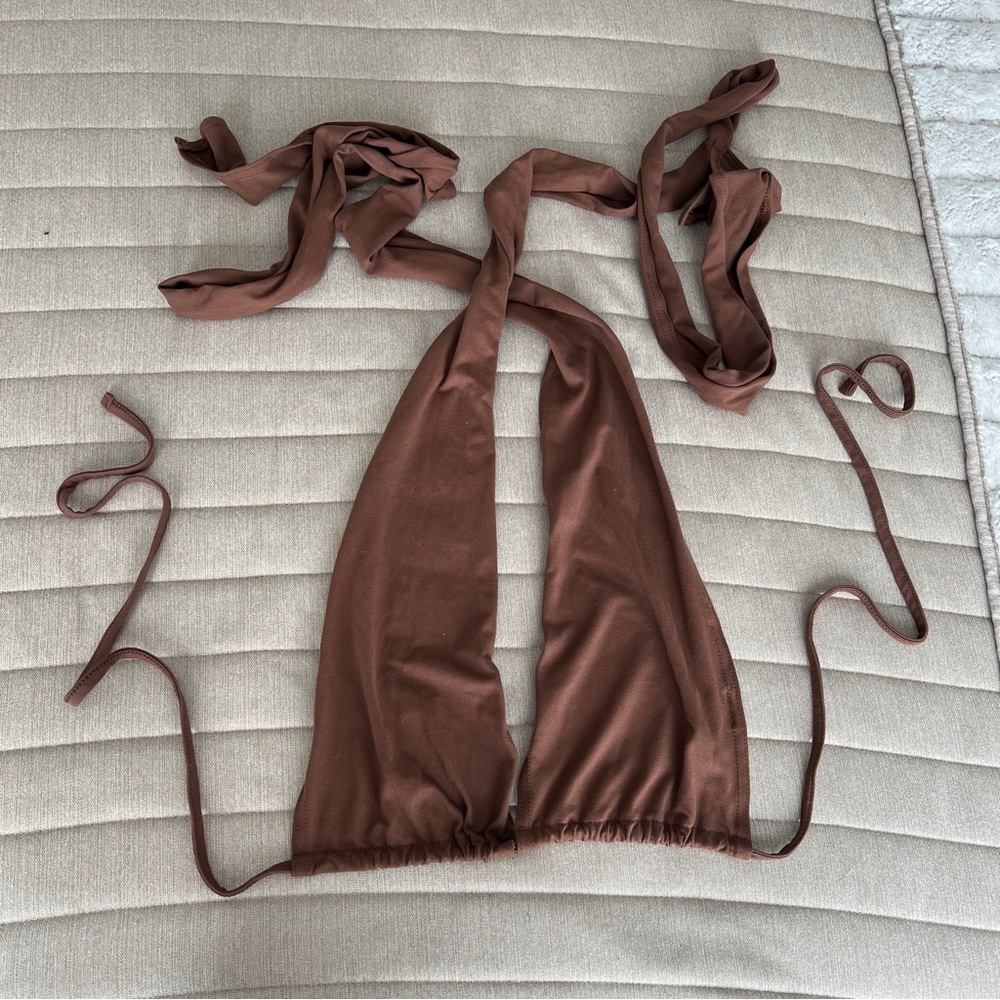 Halter tie top